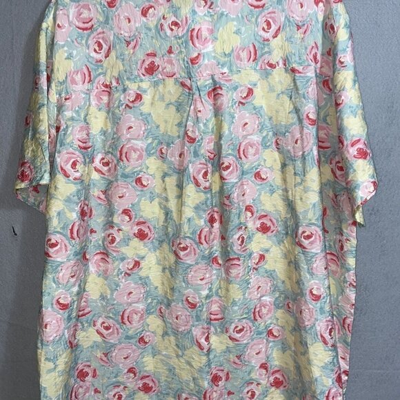 Lefties Women's Pink Floral Button-Down Shirt Viscose Blend Sz M NWT MSRP $89‎ - Picture 3 of 7